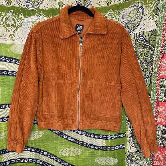 BDG Urban Outfitters Chestnut Cropped Corduroy Bomber Jacket Size Small - Picture 1 of 11